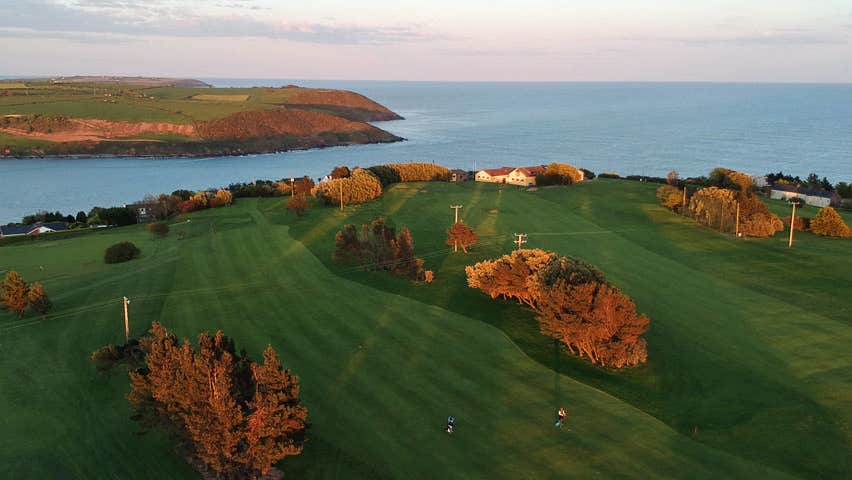 Golfe na Irlanda - Aloj. Local